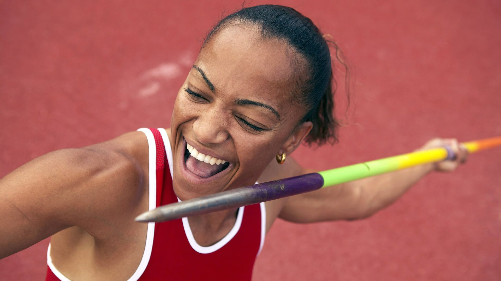 马丁内利闪耀全场，葡萄牙险胜伊朗锁定出线权